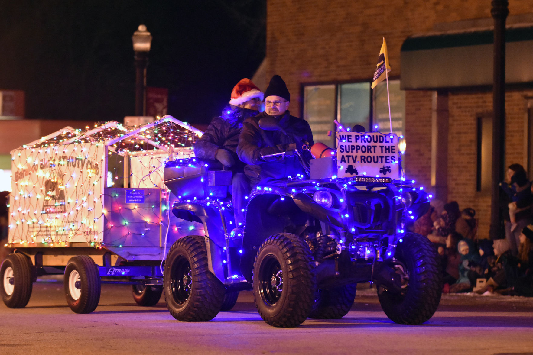 111718-bara-news-collection-light-paradeDSC_0040